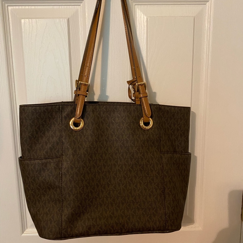 Medium style Michael Kors